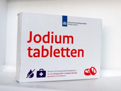 doos met jodium tabletten