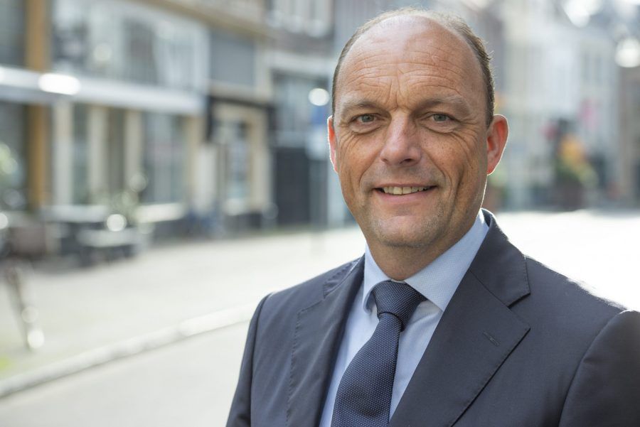 burgemeester Snijders van de gemeente Zwolle