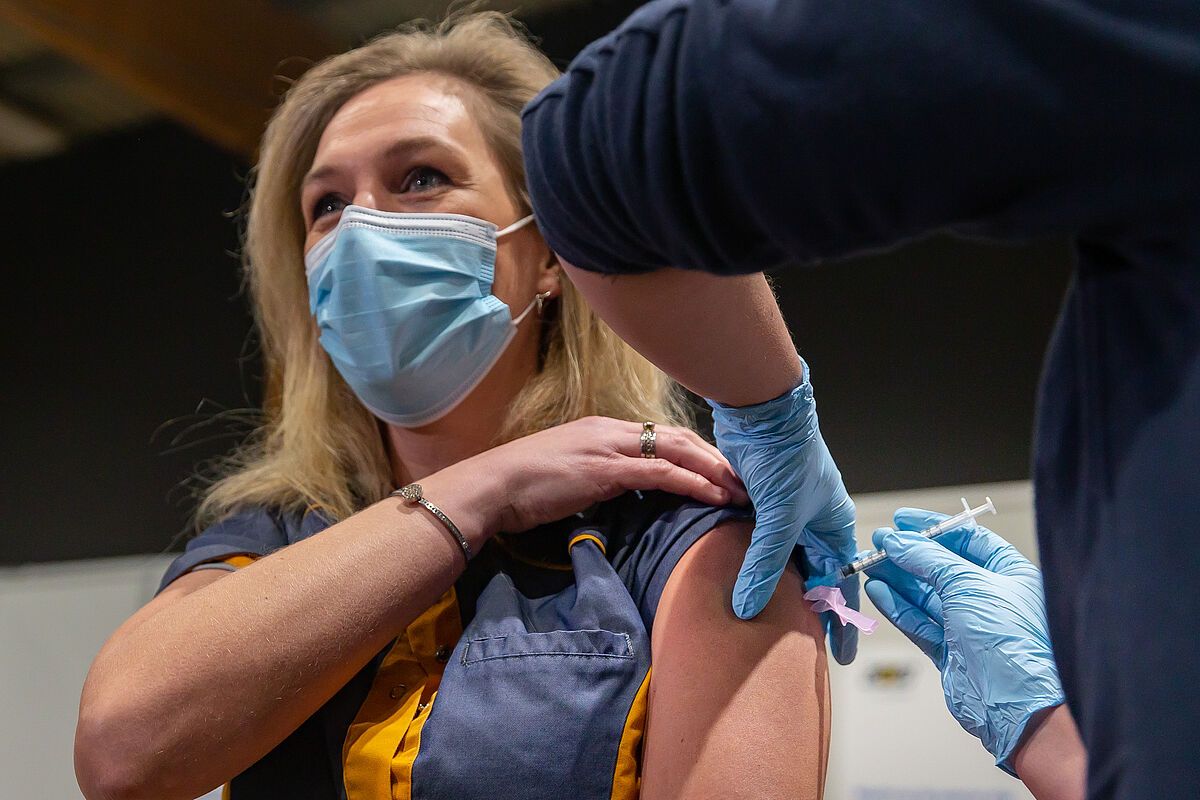 eerste vaccinatie in IJsselland