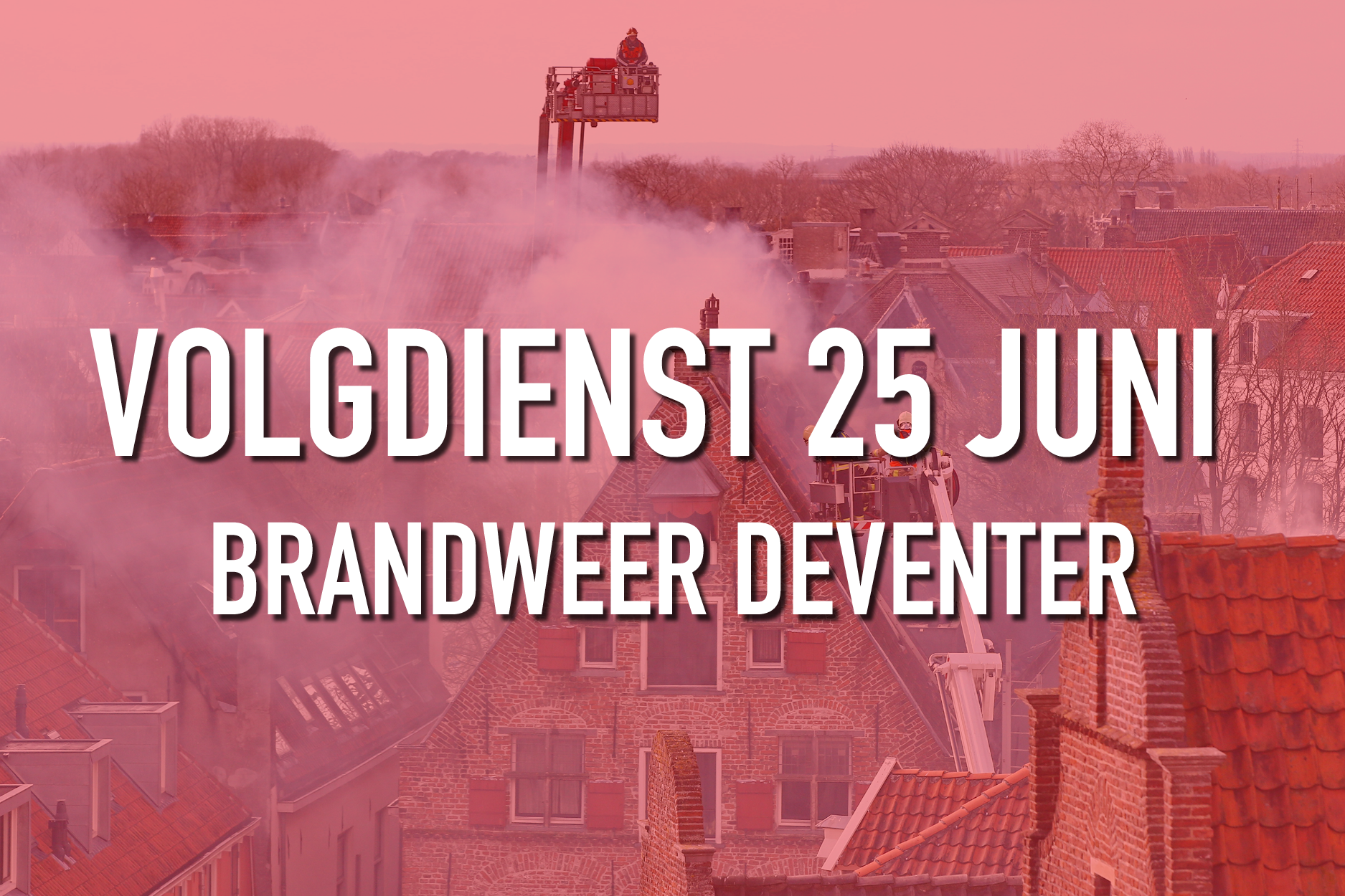 brandweer hoogwerker in binnenstad