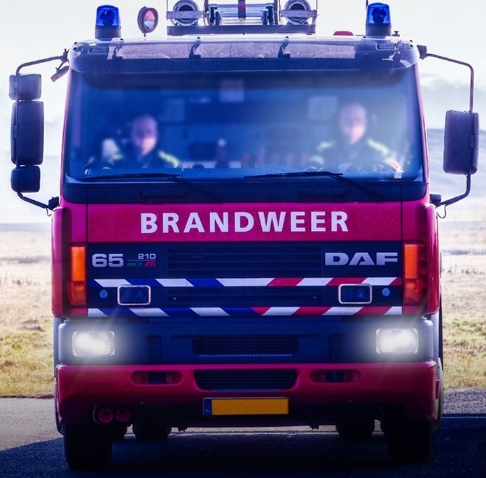 voorkant van een brandweer tankautospuit