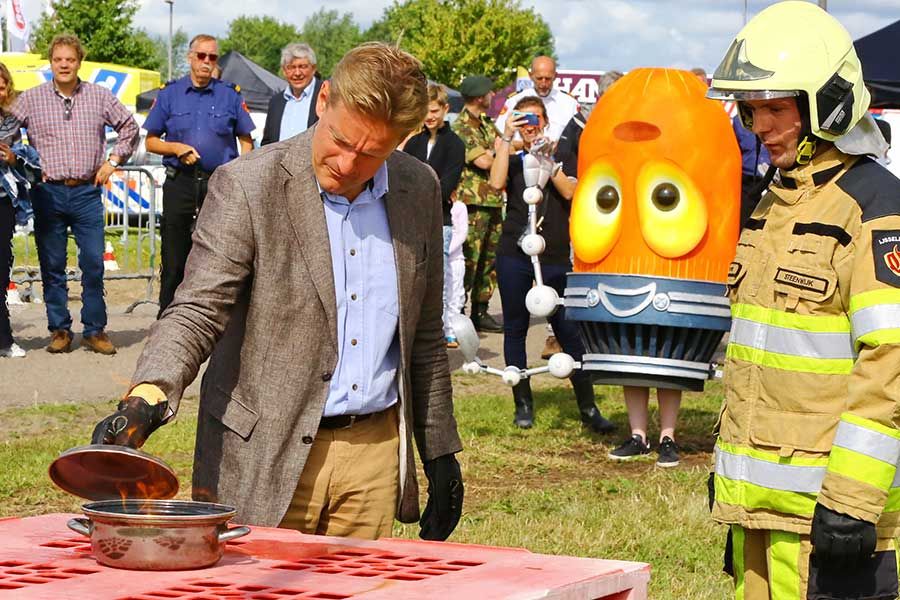 demonstratie vlam in de pan